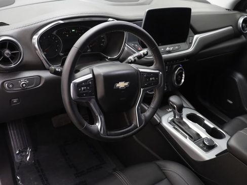 Used 2024 Chevrolet Blazer LT w/ Sound & Technology Package AWD/4WD image 6