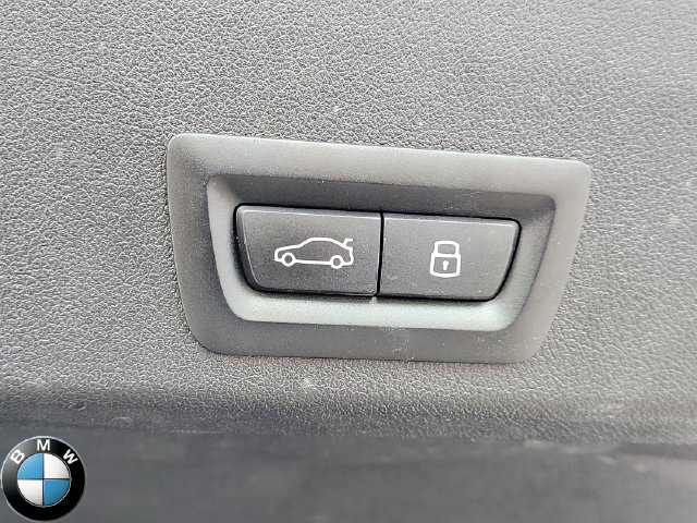 Used 2023 BMW XM AWD/4WD image 8