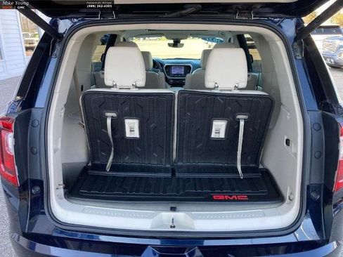 Used 2021 GMC Acadia Denali w/ GMC Pro Grade Package AWD/4WD image 10