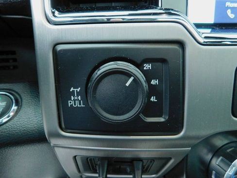 Used 2022 Ford F250 Platinum image 36