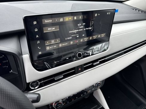 New 2026 Mitsubishi Outlander SEL AWD/4WD image 11