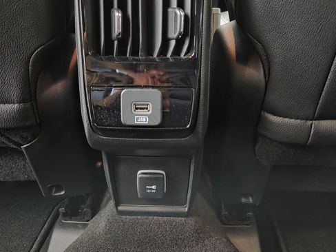 Used 2024 Jeep Compass Limited w/ High Altitude Package AWD/4WD image 31