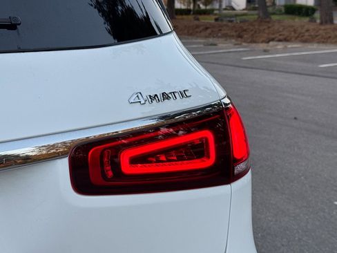 Used 2023 Mercedes-Benz GLS 450 4MATIC image 46