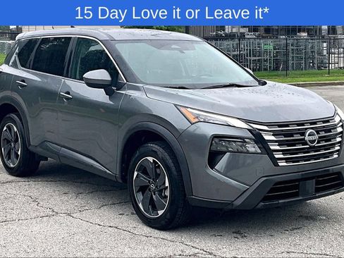 Used 2024 Nissan Rogue SV FWD image 1