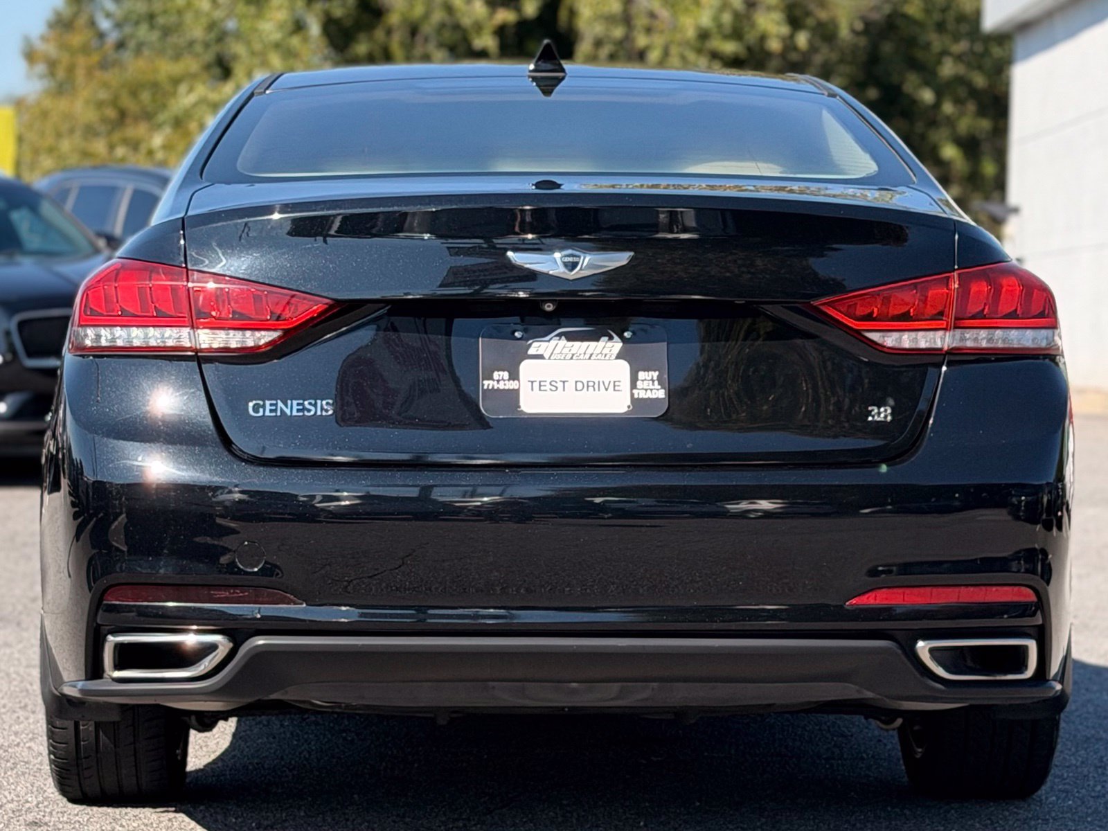 Used 2018 Genesis G80 3.8 RWD image 4