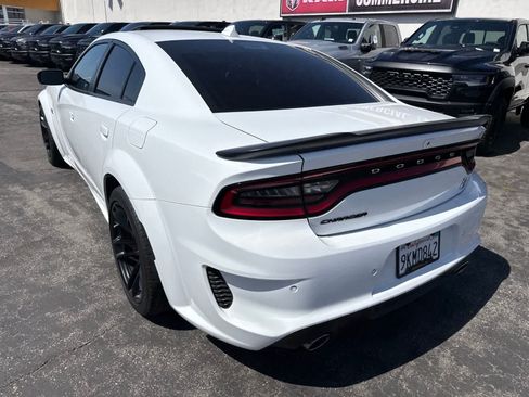 Used 2022 Dodge Charger Scat Pack RWD image 21