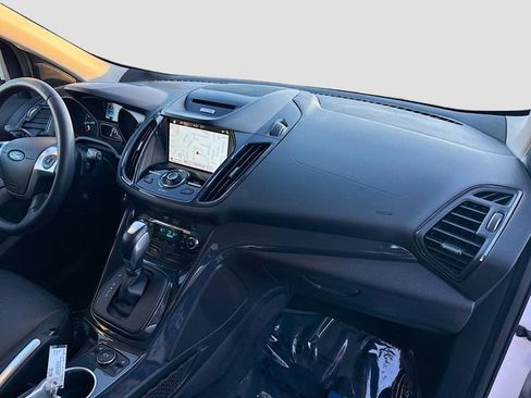 Used 2016 Ford Escape Titanium image 31