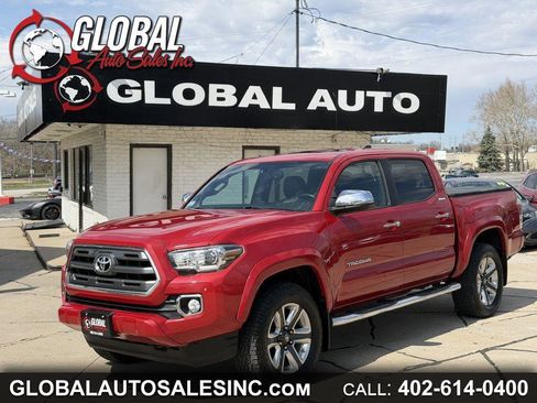 Used 2016 Toyota Tacoma Limited w/ Towing Package image 1