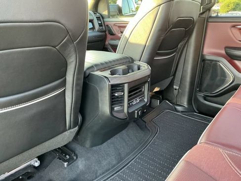Used 2025 RAM 1500 Limited AWD/4WD image 25