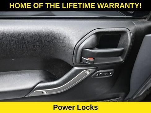 Used 2013 Jeep Wrangler Sport AWD/4WD image 13