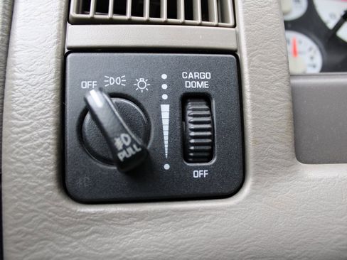 Used 2004 Dodge Ram 2500 Truck SLT w/ Trailer Tow Group image 21