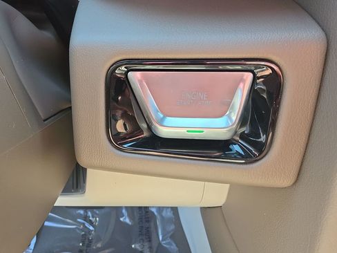 New 2026 GMC Yukon Denali w/ Denali Reserve Package AWD/4WD image 24