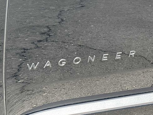 New 2025 Jeep Wagoneer S Limited image 10