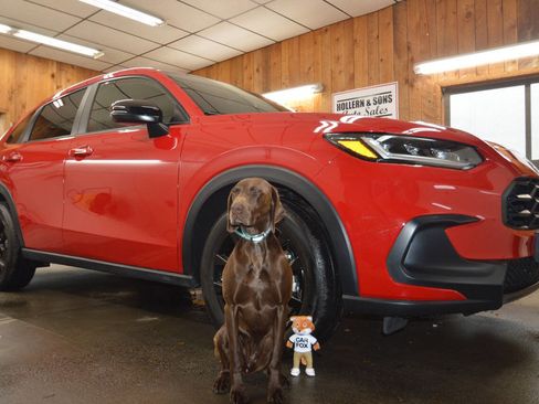 Used 2025 Honda HR-V Sport image 2