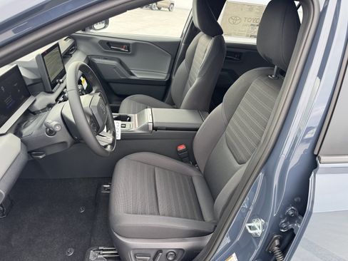 New 2026 Toyota RAV4 SE AWD/4WD image 2