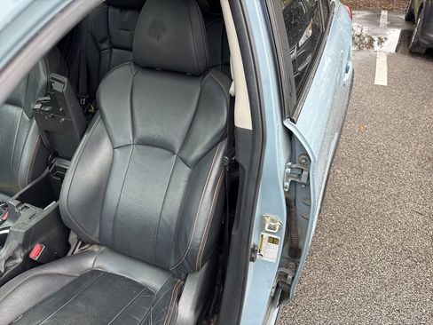 Used 2020 Subaru Crosstrek 2.0i Limited w/ Moonroof Package w/Navigation image 4