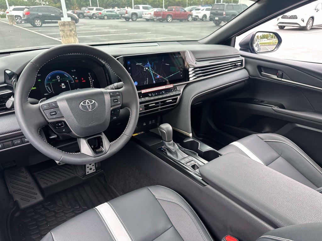Certified 2026 Toyota Camry SE w/ Multimedia Upgrade Package FWD image 31