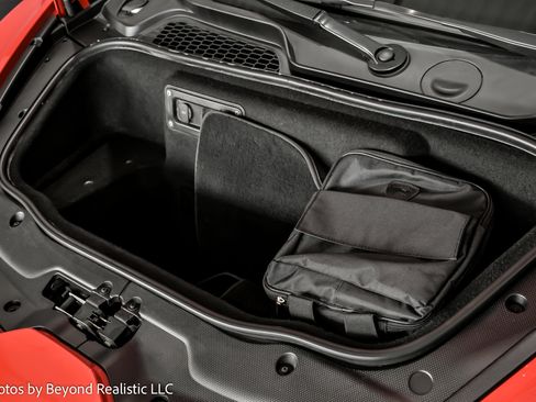 Used 2023 Lamborghini Huracan EVO image 15