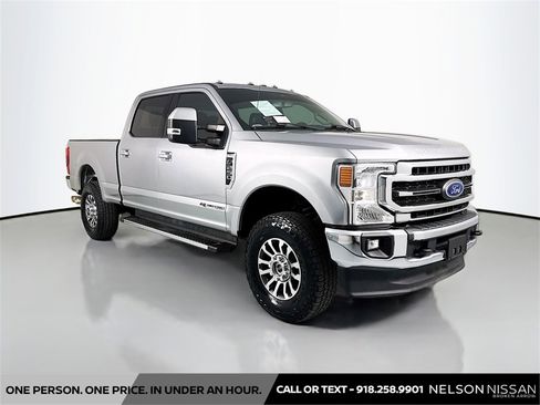 Used 2020 Ford F250 Lariat image 3