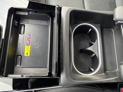 Certified 2024 Subaru Solterra Touring w/ Touring Package image 21