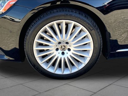 Used 2019 Mercedes-Benz S 560 4MATIC Sedan image 11