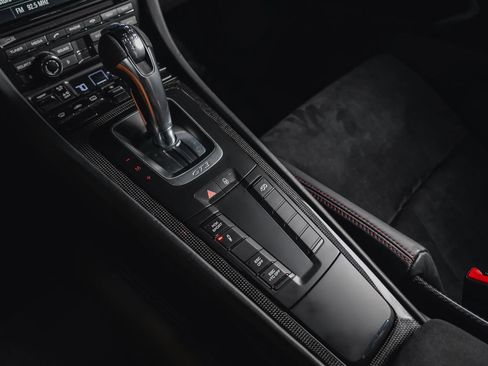 Used 2015 Porsche 911 GT3 RWD image 47
