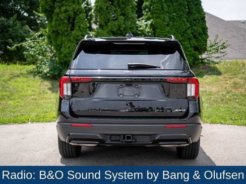 Used 2025 Ford Explorer ST-Line AWD/4WD image 6