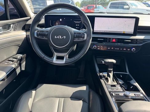 Used 2025 Kia K5 EX FWD image 13