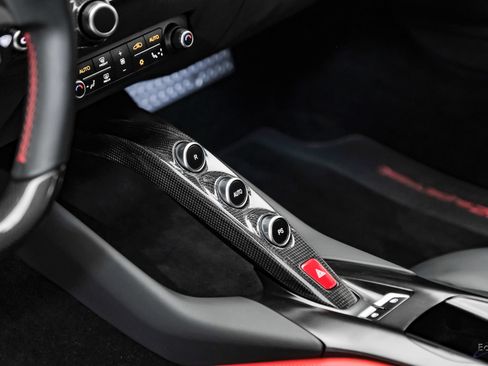 Used 2019 Ferrari 812 Superfast RWD image 69