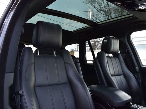 Used 2014 Land Rover Range Rover Supercharged image 18