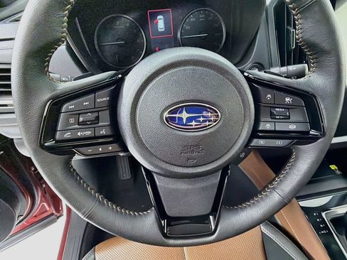 Used 2025 Subaru Forester Touring AWD/4WD image 11