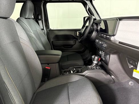 New 2026 Jeep Gladiator Sport AWD/4WD image 14