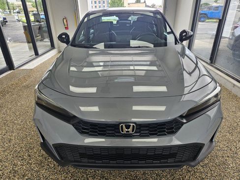Used 2025 Honda Civic Sport image 6