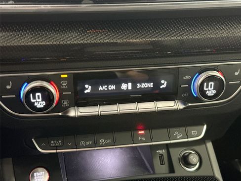 Used 2022 Audi SQ5 Premium Plus image 16