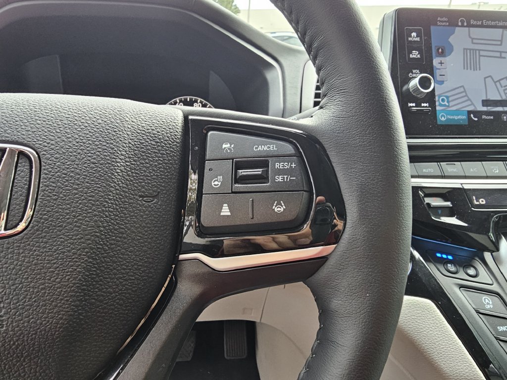 Used 2026 Honda Odyssey Elite image 27