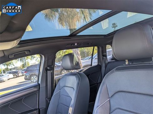 Certified 2024 Volkswagen Tiguan SEL R-Line image 21