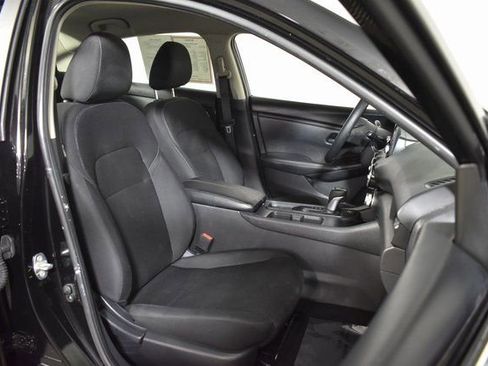 Certified 2025 Nissan Sentra S image 30