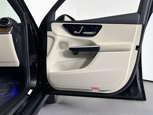 Certified 2024 Mercedes-Benz GLC 300 4MATIC image 24