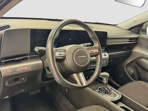 Used 2025 Hyundai Kona SEL AWD/4WD image 18