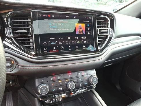 Certified 2022 Dodge Durango R/T w/ Blacktop Package AWD/4WD image 14
