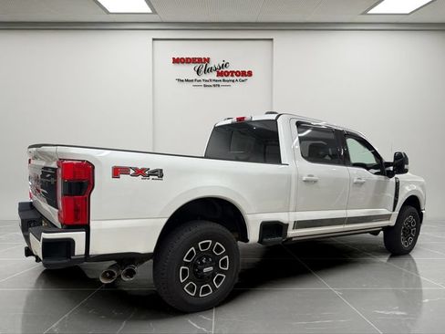 Used 2025 Ford F350 Platinum AWD/4WD image 5
