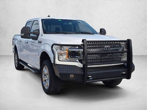 Used 2019 Ford F150 XLT w/ Equipment Group 302A Luxury AWD/4WD image 3