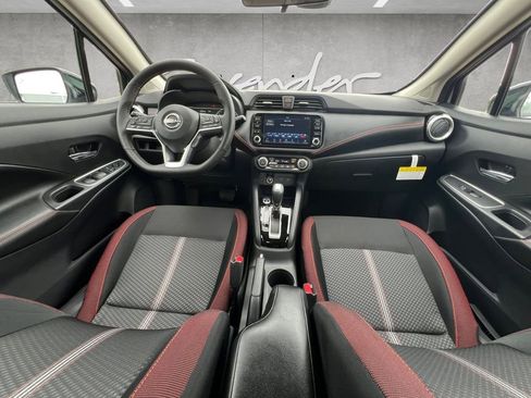 New 2025 Nissan Versa SR FWD image 21