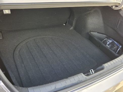 Certified 2024 Hyundai Elantra SEL image 12