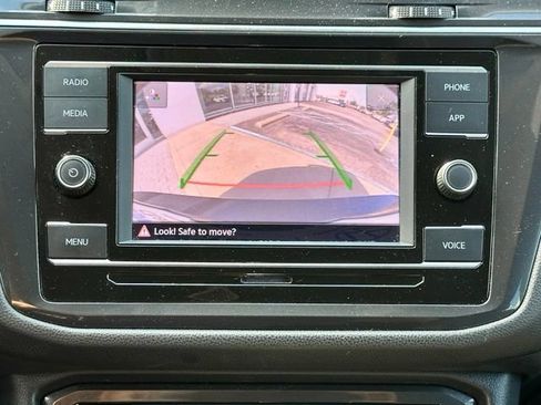 Used 2024 Volkswagen Tiguan S FWD image 27