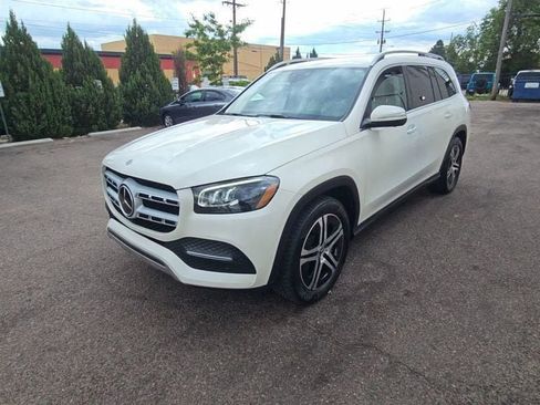 Used 2021 Mercedes-Benz GLS 450 4MATIC image 3