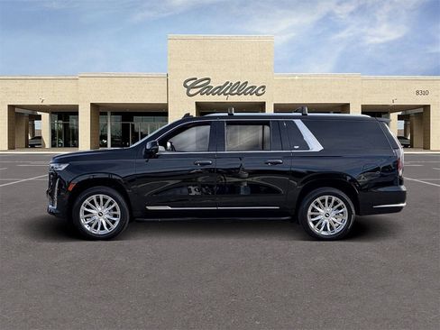 Certified 2023 Cadillac Escalade ESV Premium Luxury image 8