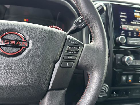 Used 2024 Nissan Titan PRO-4X w/ Pro-4x Convenience Package image 19