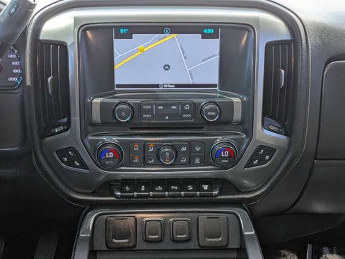 Used 2018 Chevrolet Silverado 3500 LTZ AWD/4WD image 22