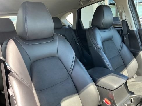 Used 2019 MAZDA CX-5 Touring FWD image 18